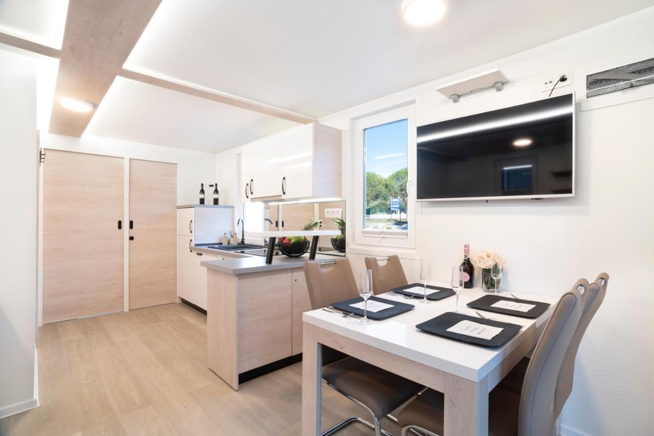 The Sea Lodges Portoroz - Bootshaus Floating Sea House Екстериор снимка