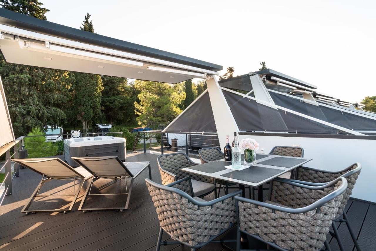 The Sea Lodges Portoroz - Bootshaus Floating Sea House Екстериор снимка